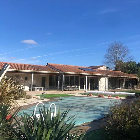 D Hotes Anani Cosson Alex 3* Barbezieux-Saint-Hilaire