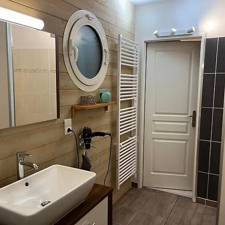 Frühstückspension D Hotes Anani Cosson Alex 3*