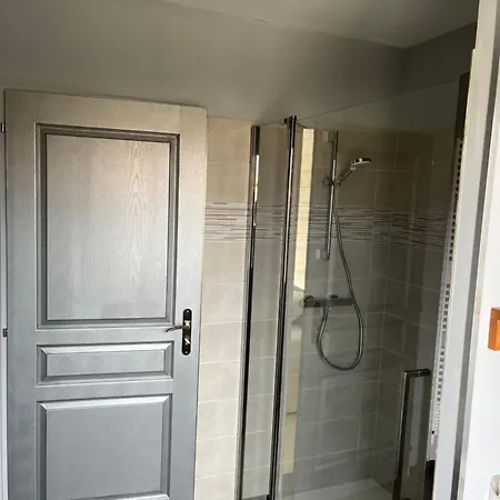 D Hotes Anani Cosson Alex Frühstückspension