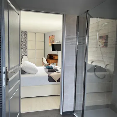 D Hotes Anani Cosson Alex 3*